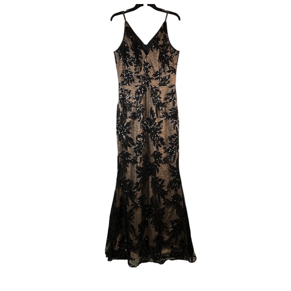 Dress the Population Sharon Gown L Black Nude Floral Lace Formal NWT $328 - Picture 2 of 9
